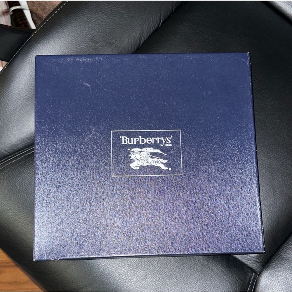 Burberry Blue Box - Picture 2 of 11